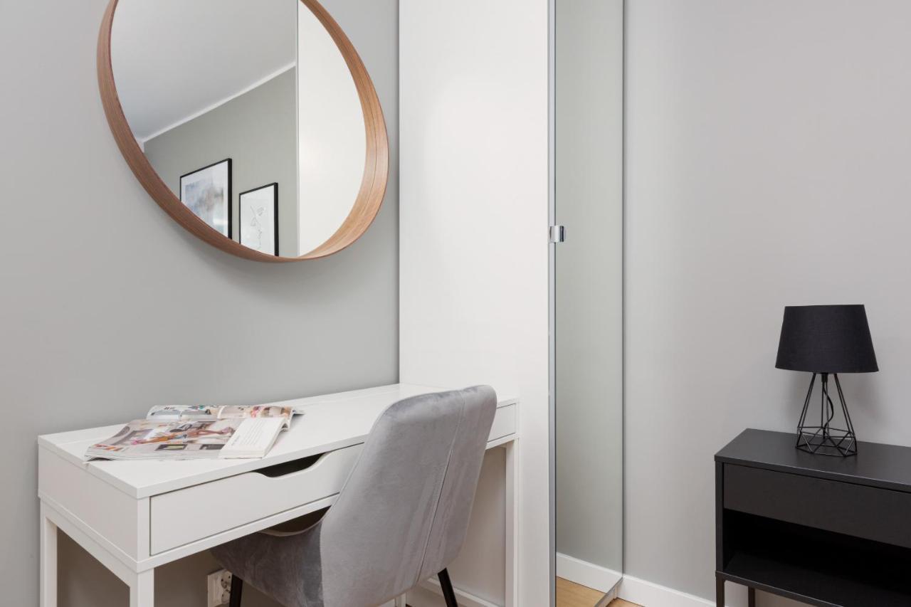 Beautiful Two-Bedroom Apartment Warsaw Bielany By Noclegi Renters Esterno foto