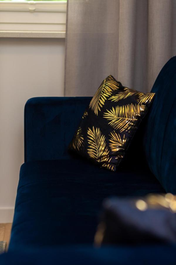 Beautiful Two-Bedroom Apartment Warsaw Bielany By Noclegi Renters Esterno foto